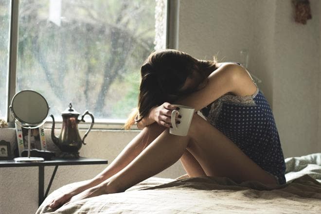 What's the Best Way to Alleviate Migraine Pain? Experts Weigh in Photo Credit: by Asdrubal luna on Unsplash